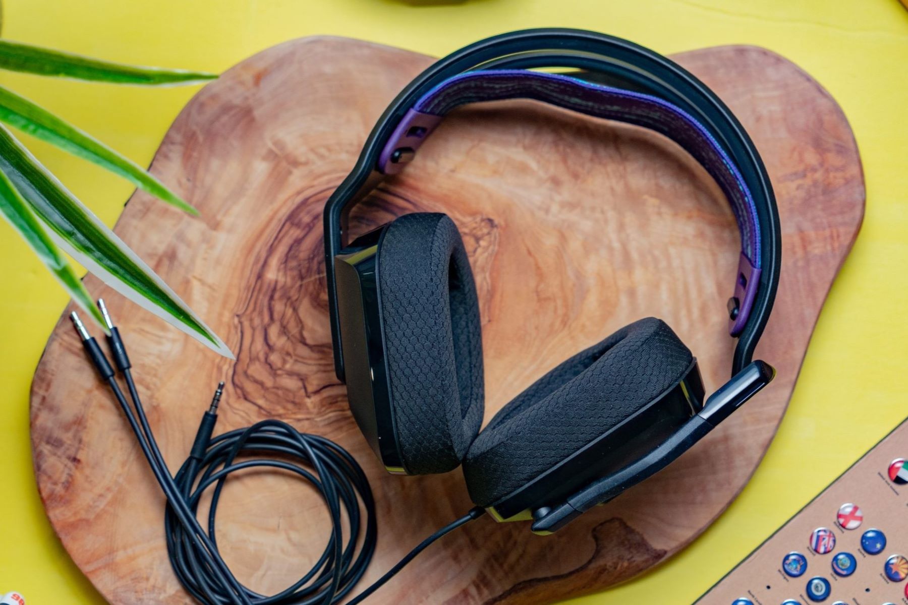 Logitech Headset Mute Check: Quick Tips | Robots.net