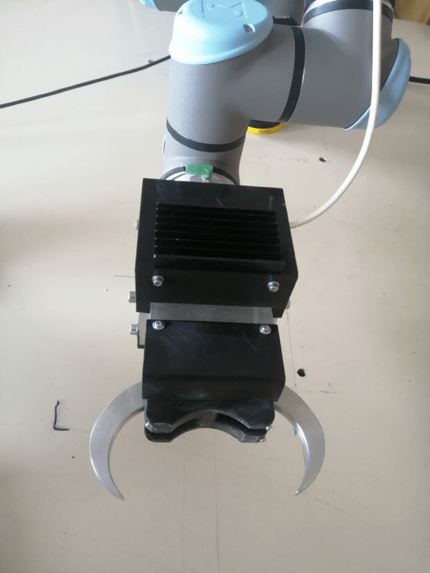 Internal gripper ready for testing RoBUTCHER