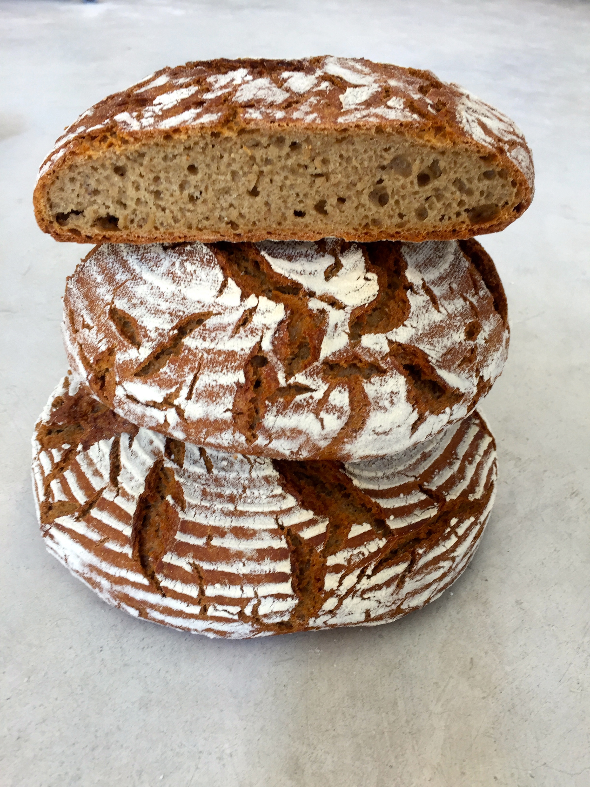 PAN DE CENTENO T80 CON MASA MADRE Farinera Roca