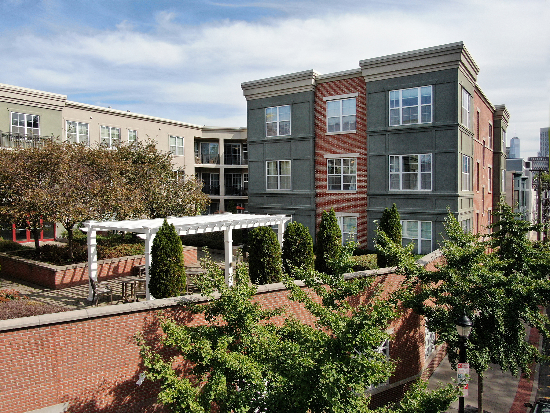 Crescent City Condominiums ROCA PROPERTIES