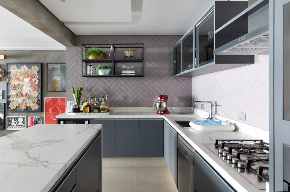 Easy Tips for Cleaning a Porcelain Kitchen Sink