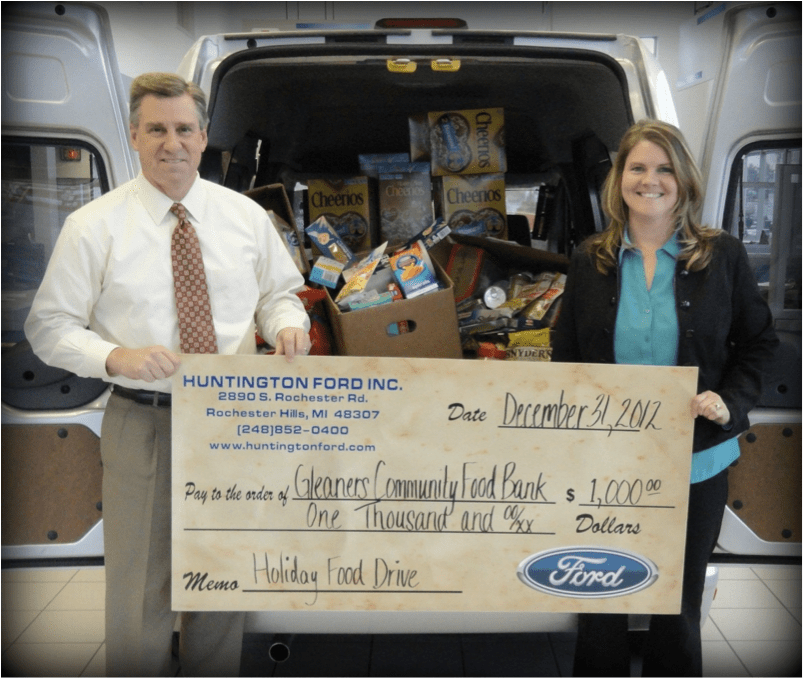 Huntington Ford Gives Back to Gleaners