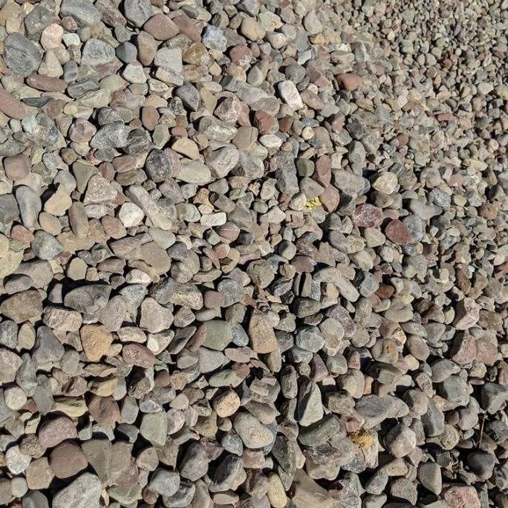 2 Round Stone Rochester NY Mulch