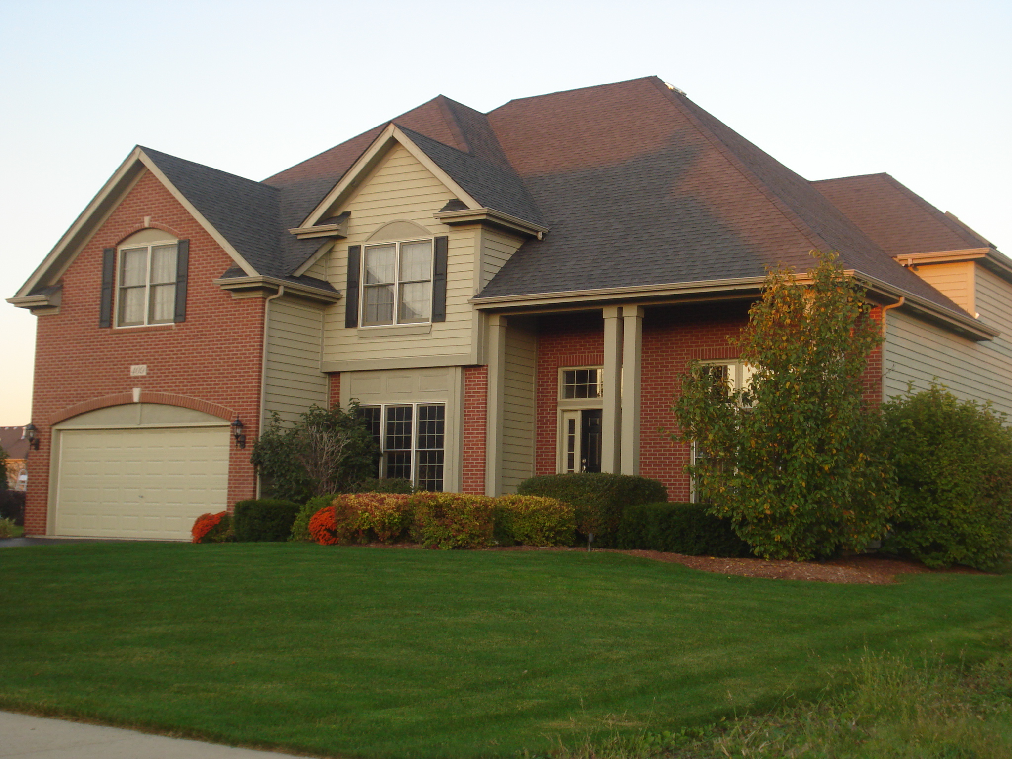 Home Rochester Seamless Gutters