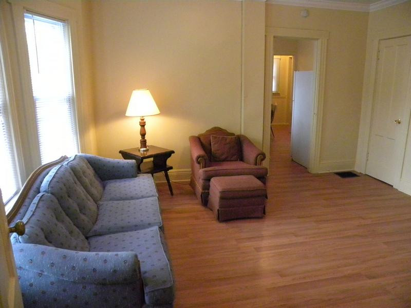 4 Bedrooms Rochester Student Housing