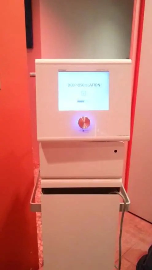 2013 Physiomed Hivamat 200 Evident Muscle Therapy System - Rock Bottom