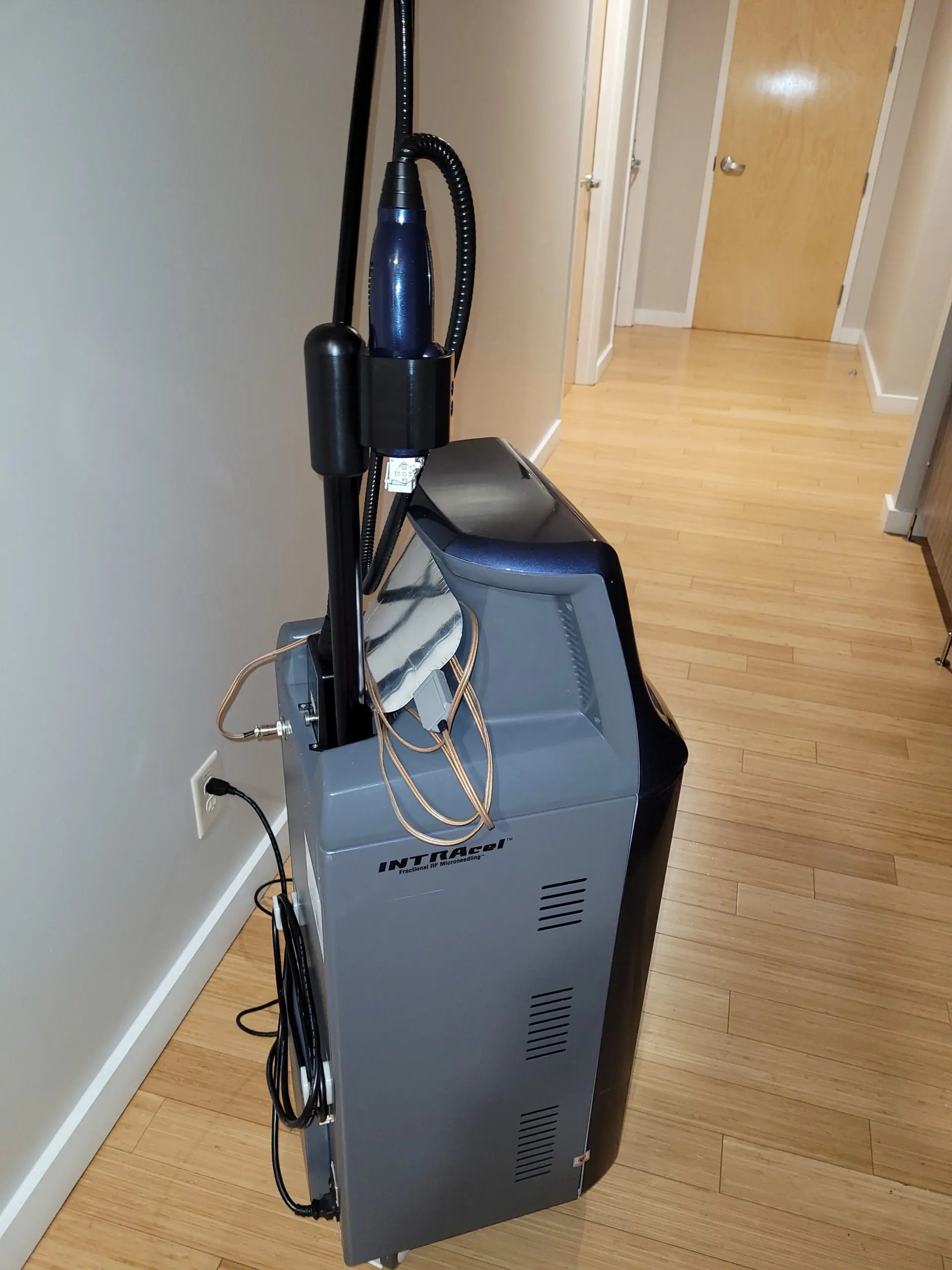 2017 Jeisys Intracel Radio Frequency Microneedling Skin Rejuvenation