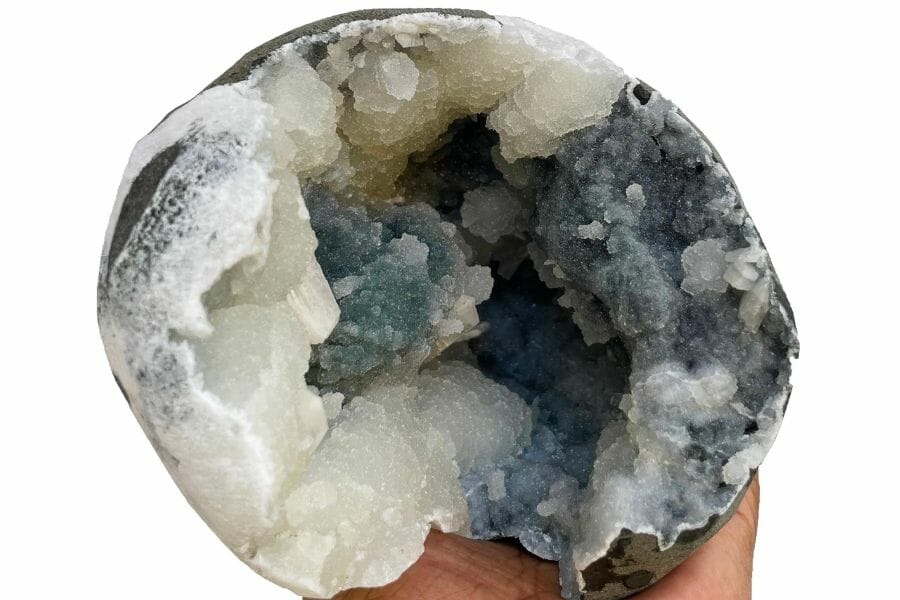 8 Proven Options To Find Geodes In Wisconsin In 2024