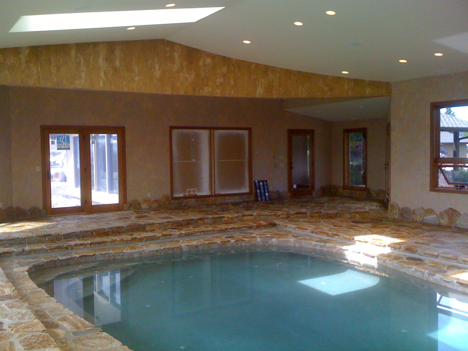 General Contractor, Metal Buildings, Bathroom Kitchen Remodel