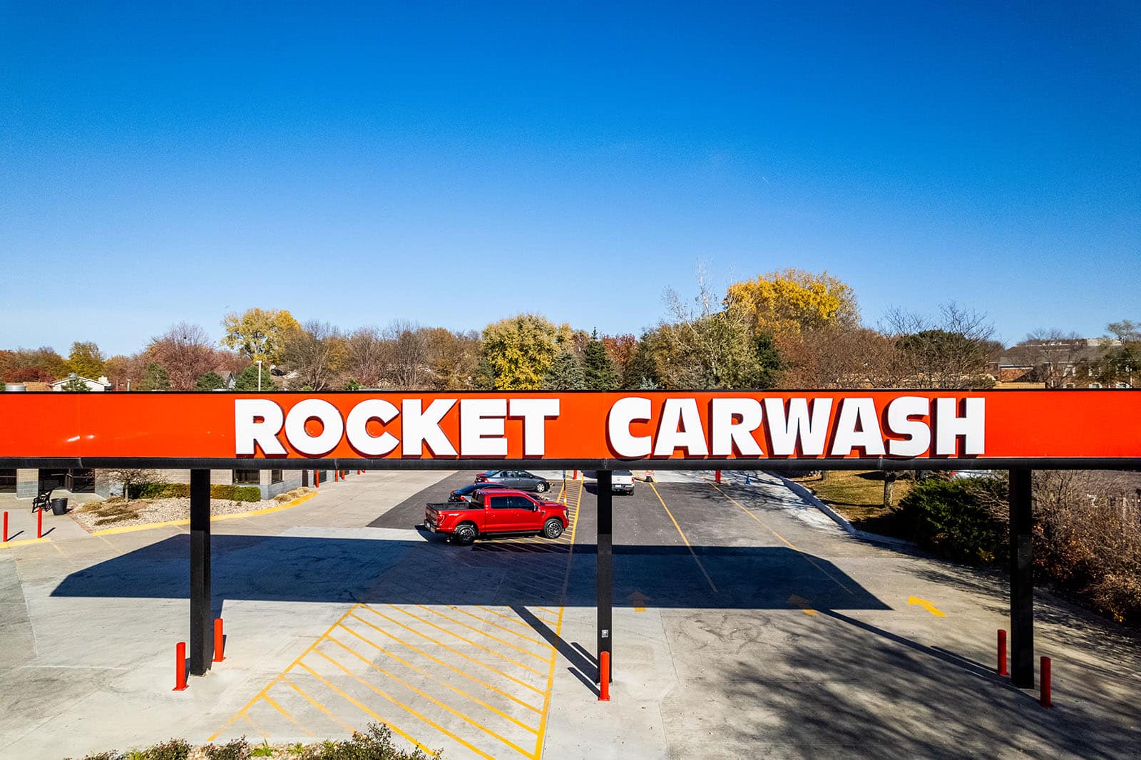 140th & Center Car Wash Rocket Carwash