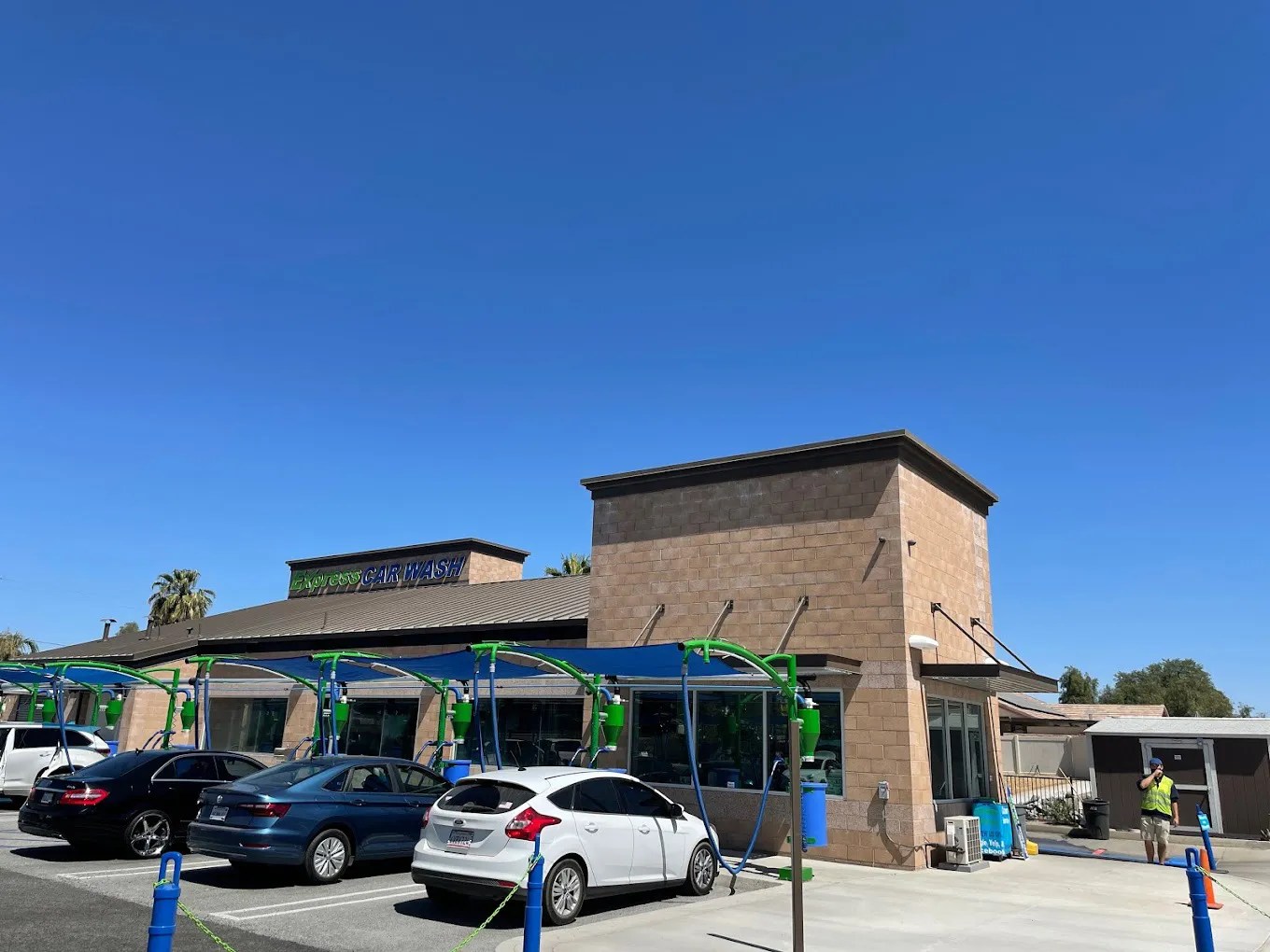 Riverside Car Wash Rocket Carwash