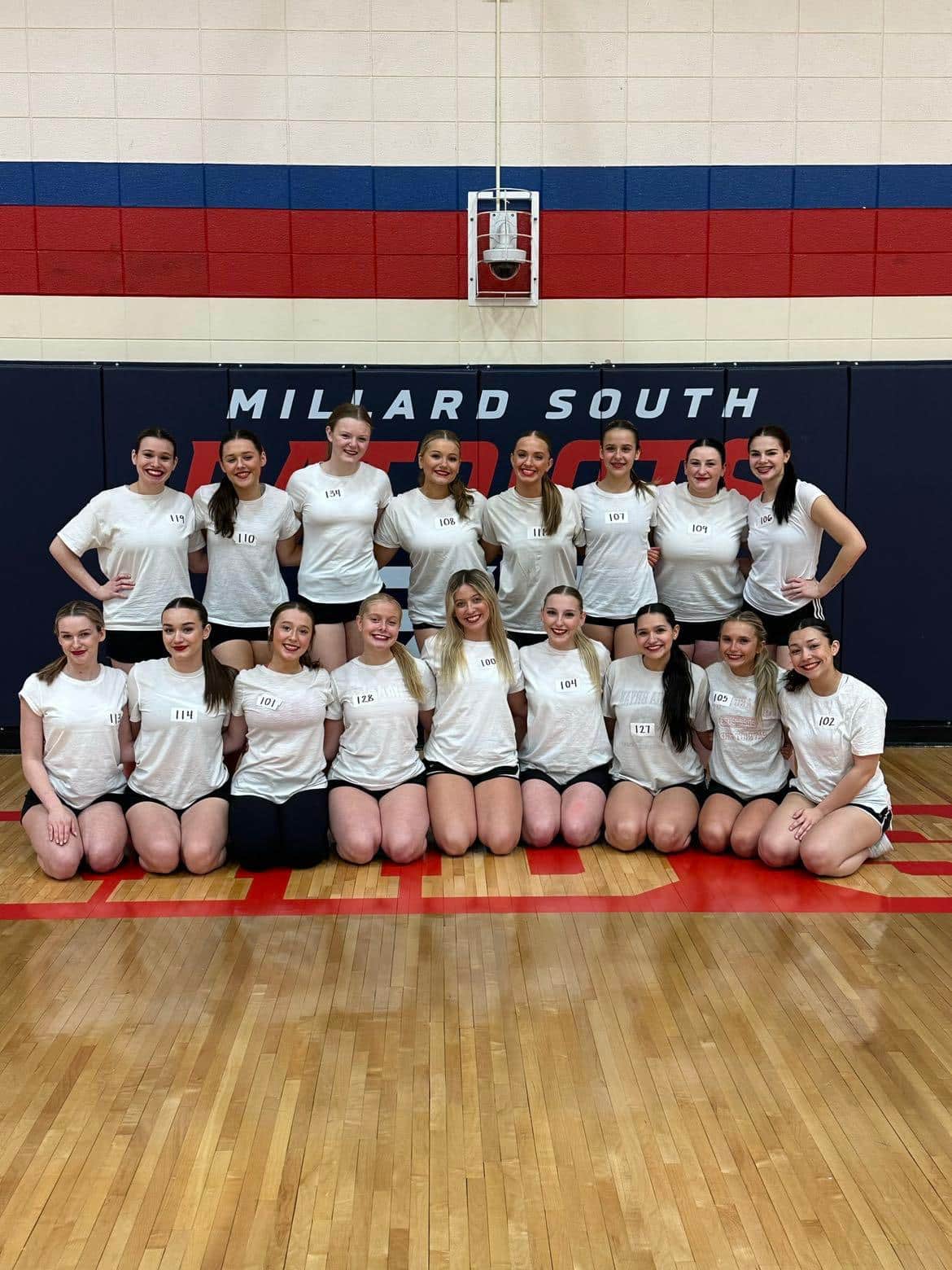 Millard South Varsity Cheer Rocket Car Wash