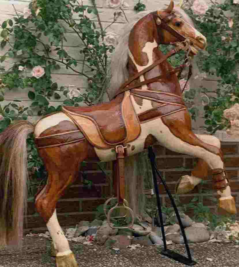 SOLIST Rocking Horse & Art Design Holland