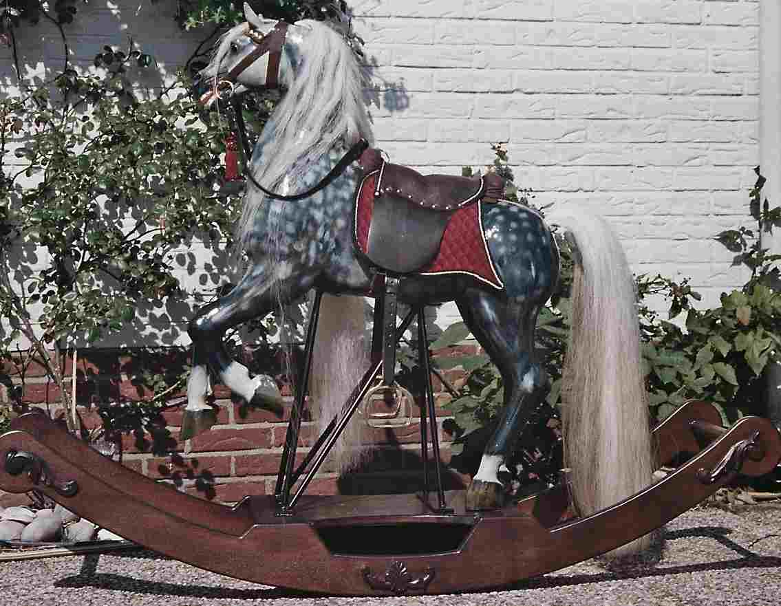 Verdi Rocking Horse & Art Design Holland