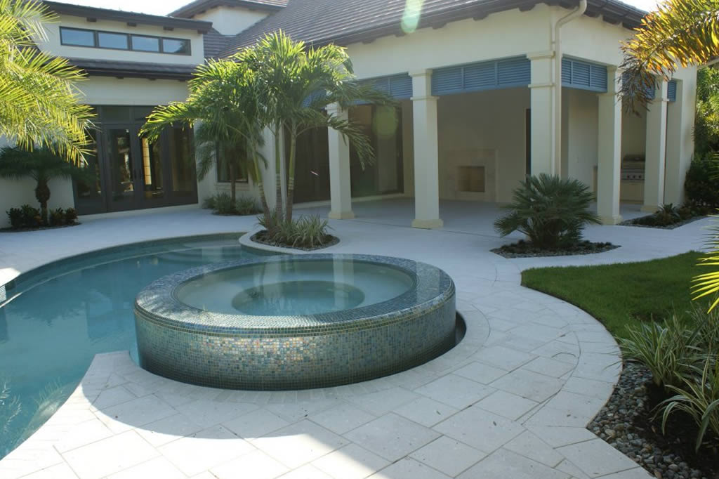 Custom Brick Paver Driveway Installation of Fort Myers