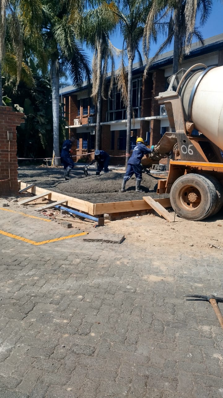 Construction of Office block Bakers Inn
