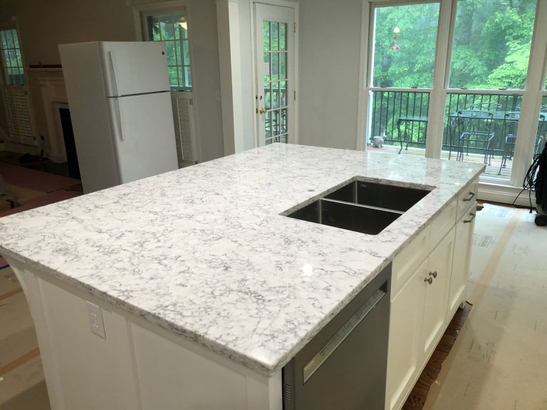 Viatera Rococo Quartz Countertops in Signal Mountain, TN