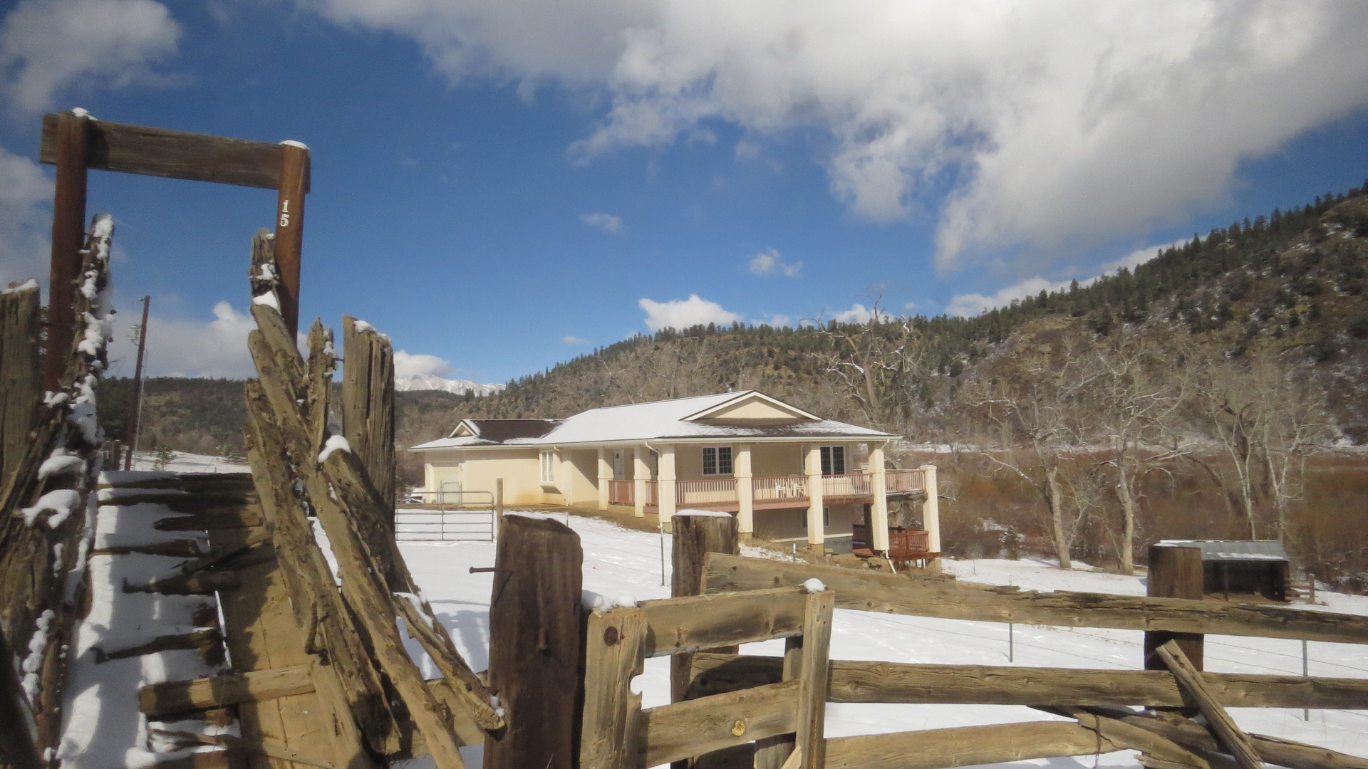 Cabins and Mountain Homes Spanish Peaks Land Company