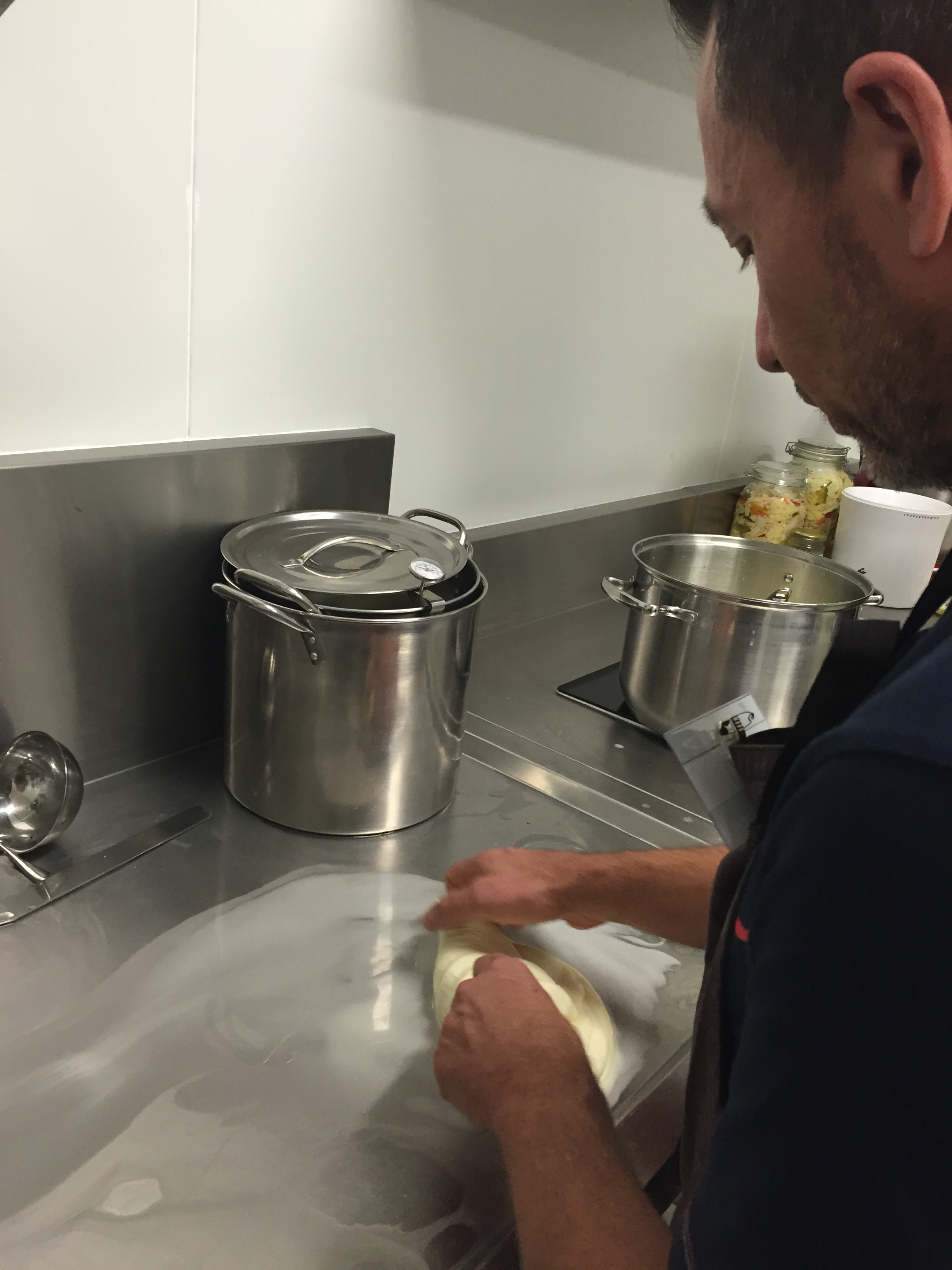 24 Learn to make cheese RockyRobyn