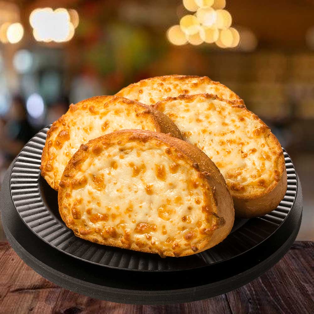 Cheese bread 2 Rebanadas de Pan con ajo y queso manchego