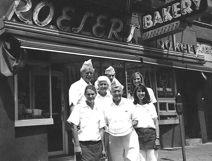 About Roeser's Bakery Cake Shop Chicago IL