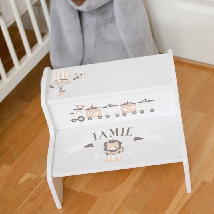 Trappestol med navn Nougat circus Rofa.dk