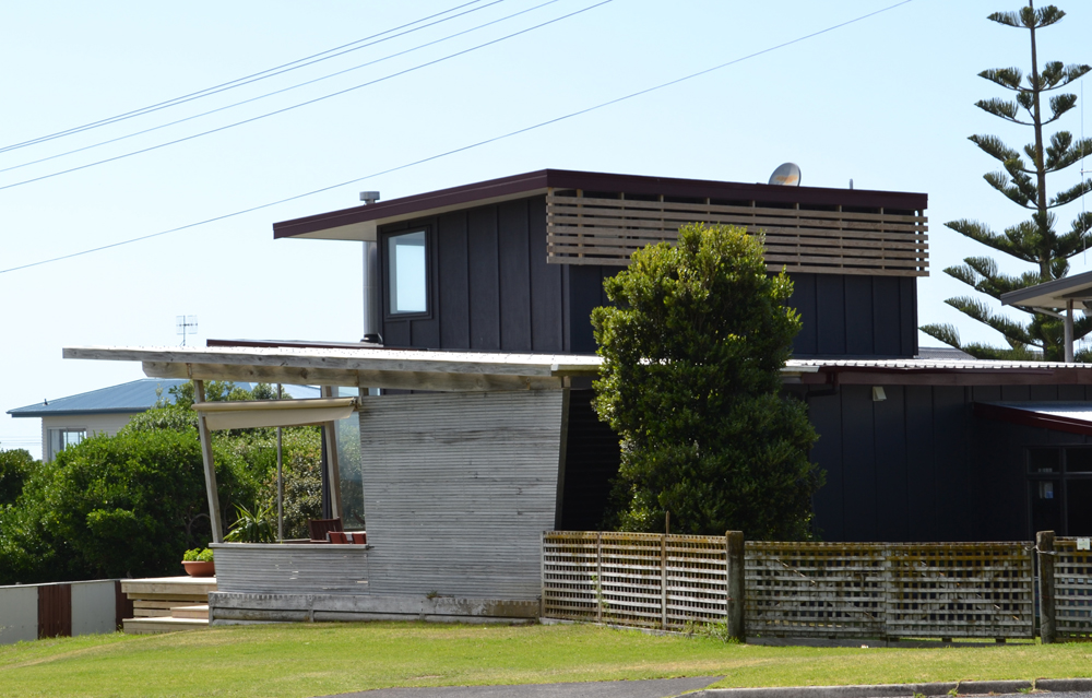 Roger Course Architect Waihi Beach » waihi beach bach