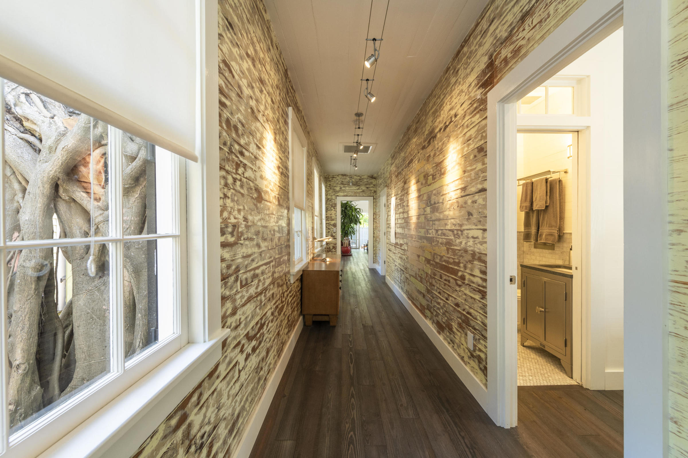 818 Carsten Lane in Old Town Roger Emmons