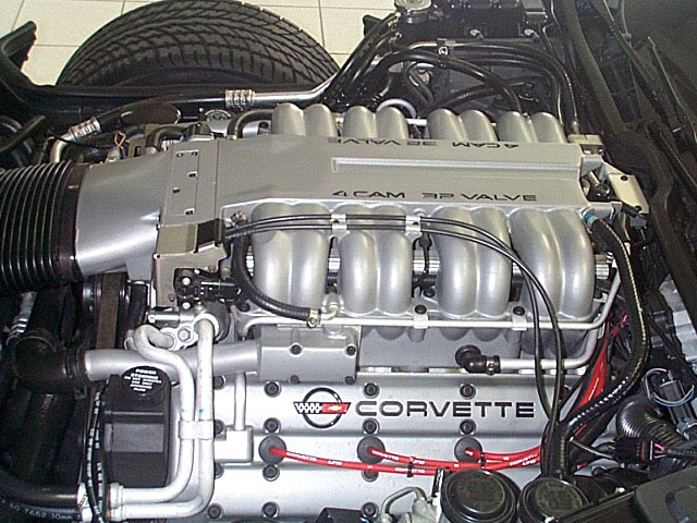 "Roger's Corvette Center -- 1990 Corvette ZR-1 Spotlight"
