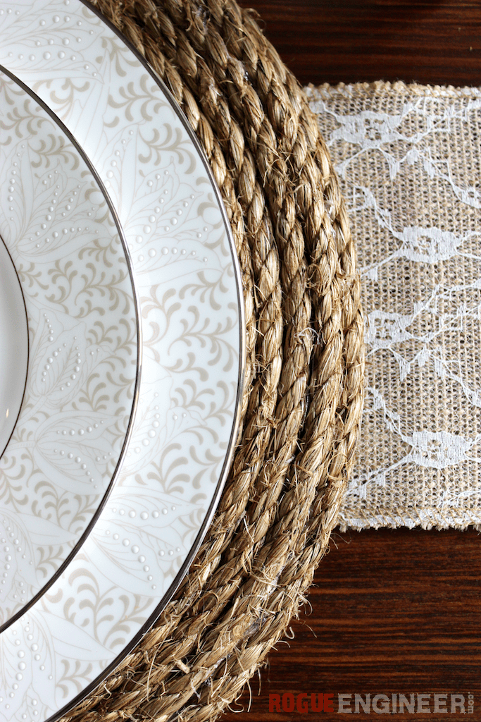 DIY Rope Plate Charger Free Plans