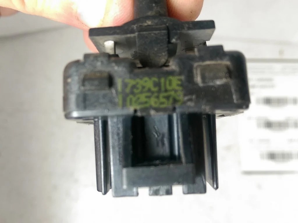 Right Front Passenger Window Switch Fits 2000 Intrigue Rohner's Auto