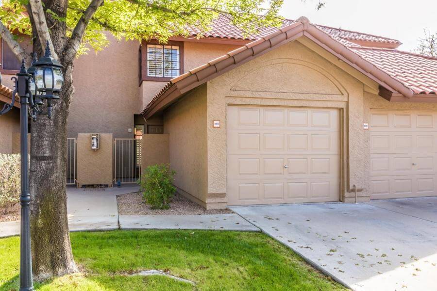 1,374 SF Townhouse in Scottsdale, Arizona