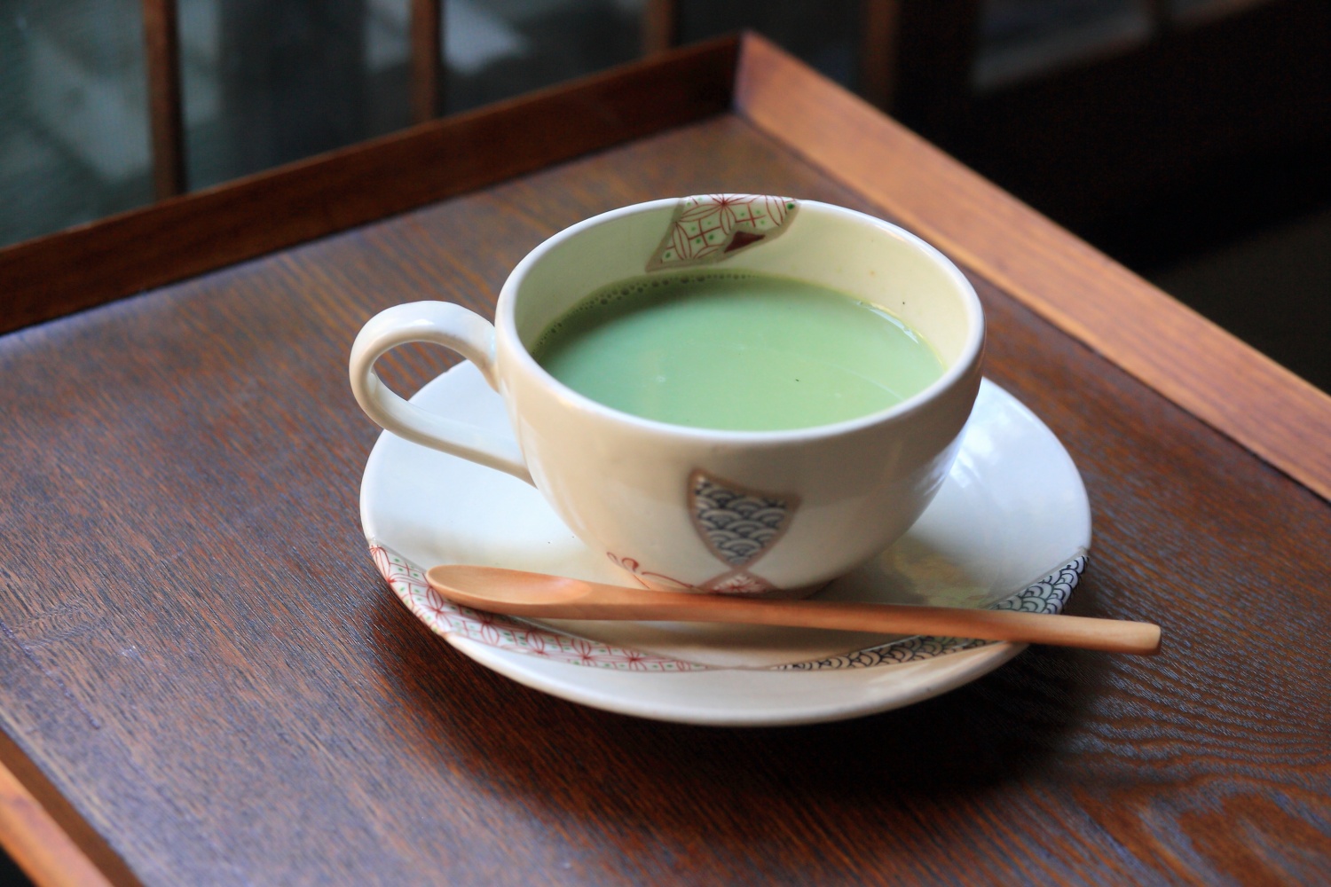 【定番カフェメニュー】抹茶オレ ろじうさぎ