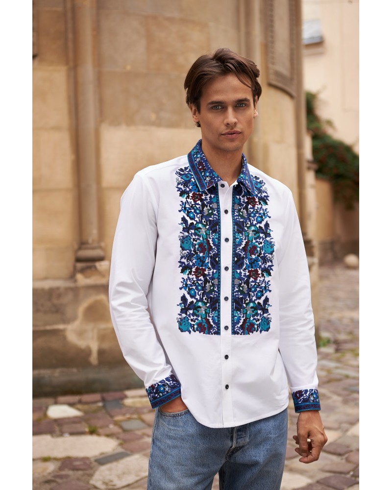Men's embroidered shirt