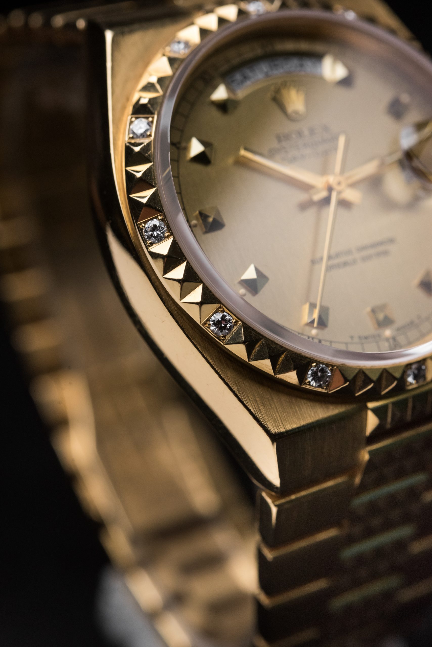 Rolex Day Date Quartz ref. 19038 Egyptian Pyramid in 18k Yellow Gold