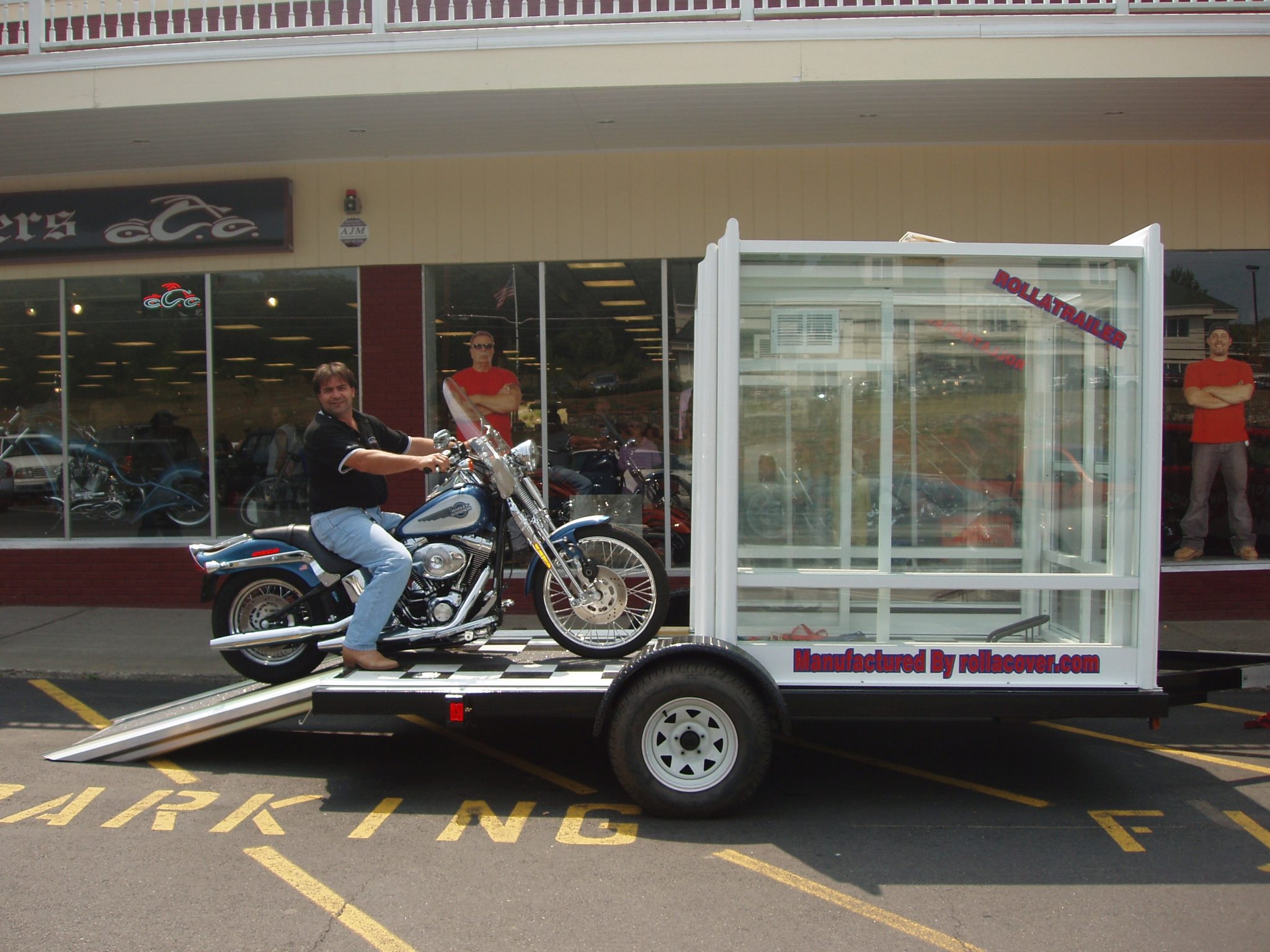 RollATrailer America's Leading Custom Manufacturer of Retractable
