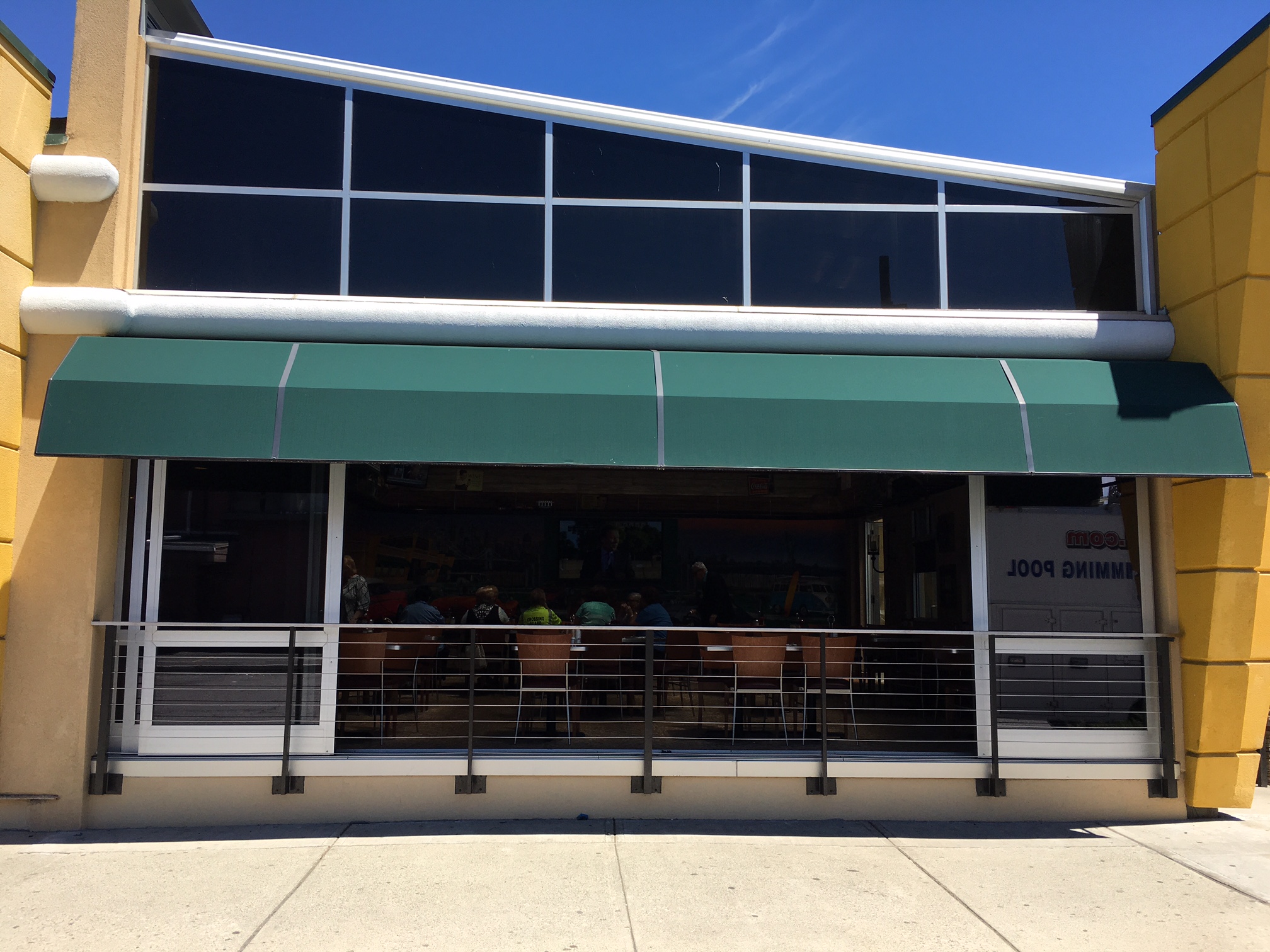 Saddle Brook Diner Retractable Roof, Saddle Brook, NJ America's