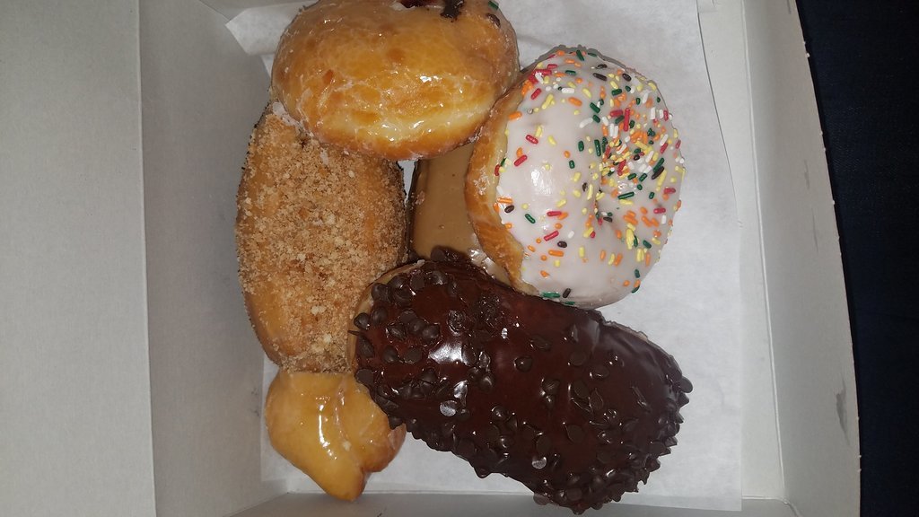 Rolling Pin Donuts Menu, Reviews and Photos 2153 Las Posas Rd, Camarillo, CA 930103340