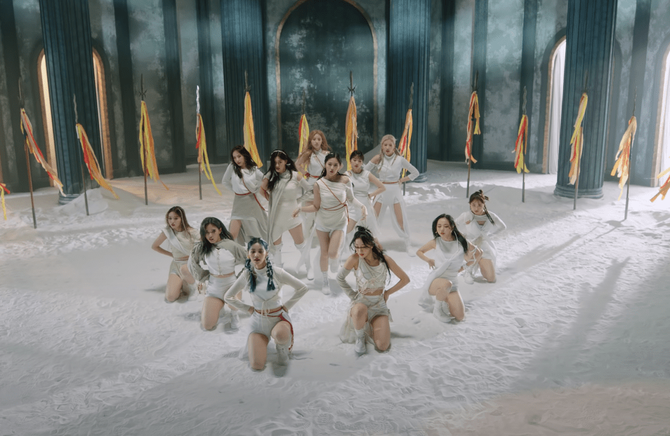 Loona Make a Fierce Comeback with 'Paint The Town'