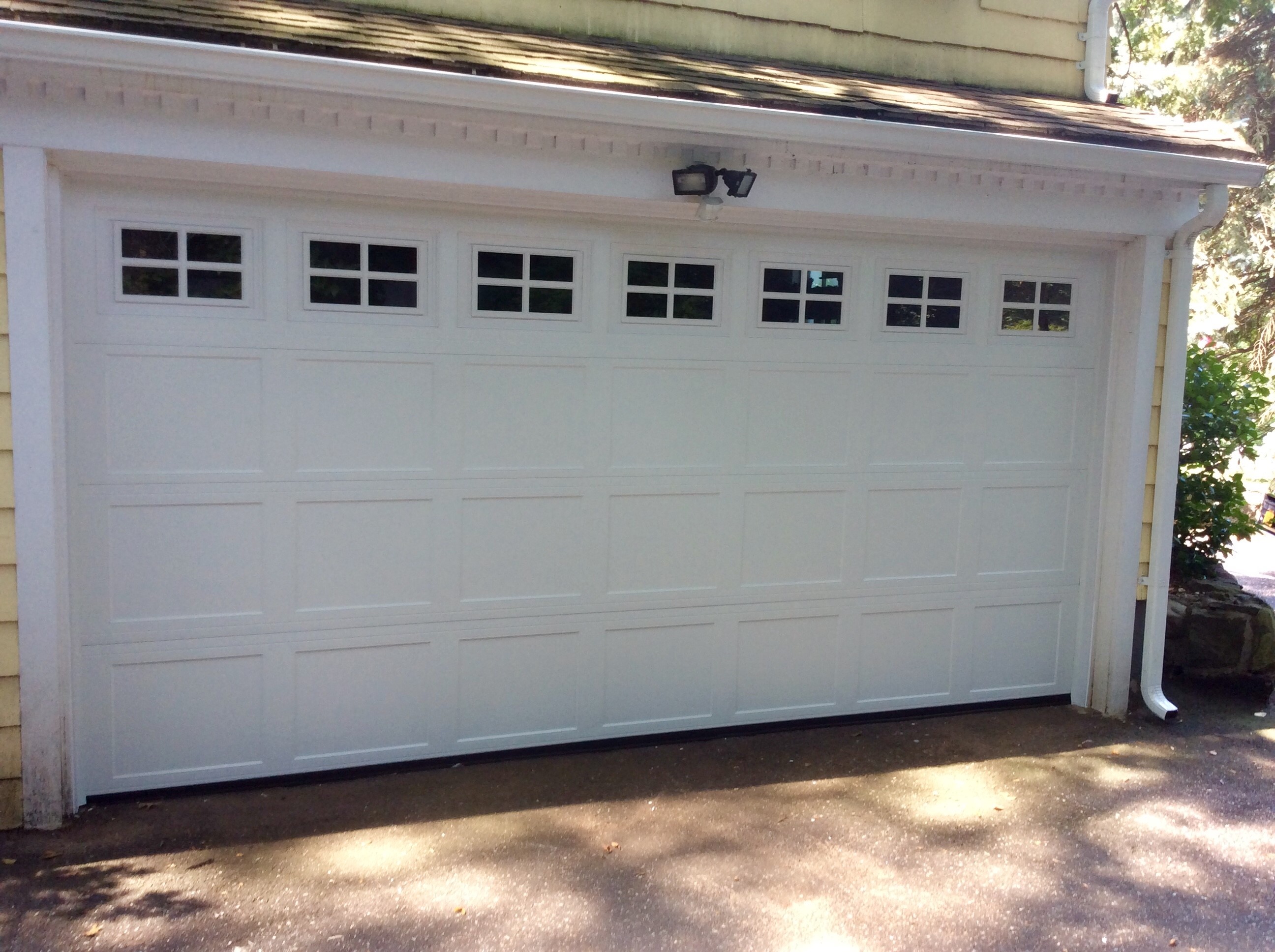 Residential Garage Door Installation & Replacement in Nassau County