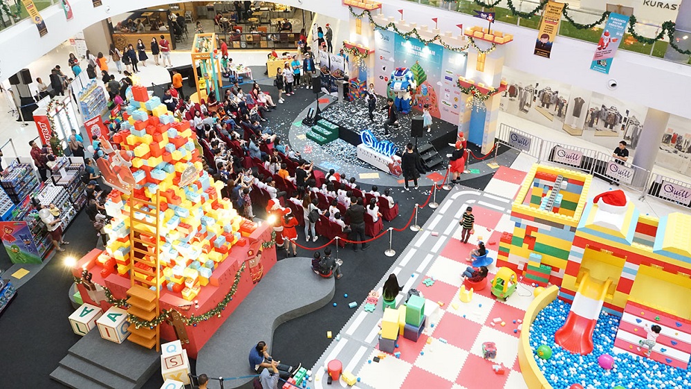 Funtastic Blokganza Dream Christmas Quill City Mall Let's Roll With