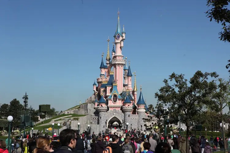 Front Line Access at Disneyland for Wheelchairs