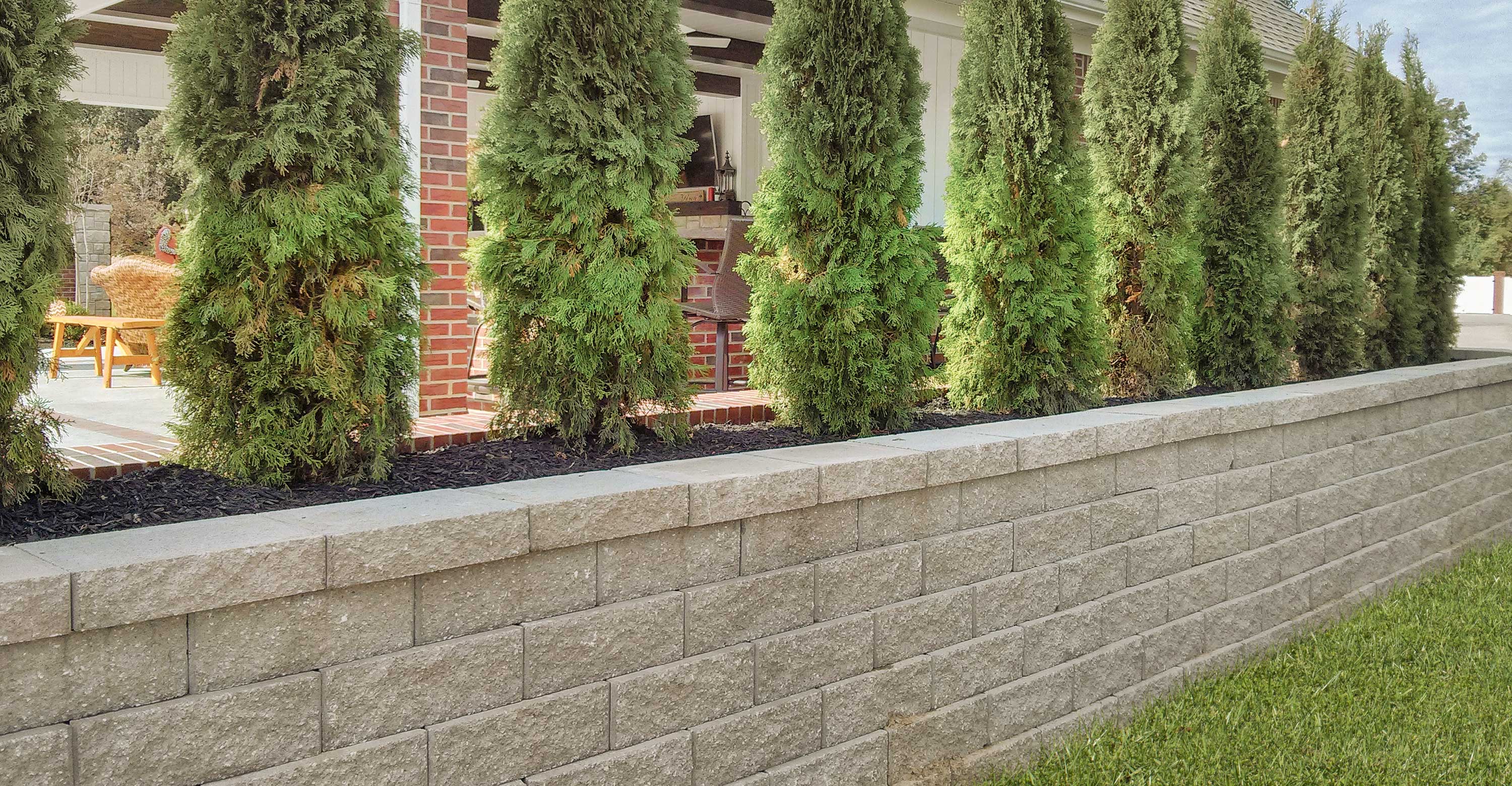 Caesar straight retaining wall is easy to install and easy on your wallet.