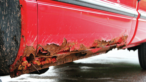 Step-by-Step Guide to Rusty Car Repair | Ronix Mag