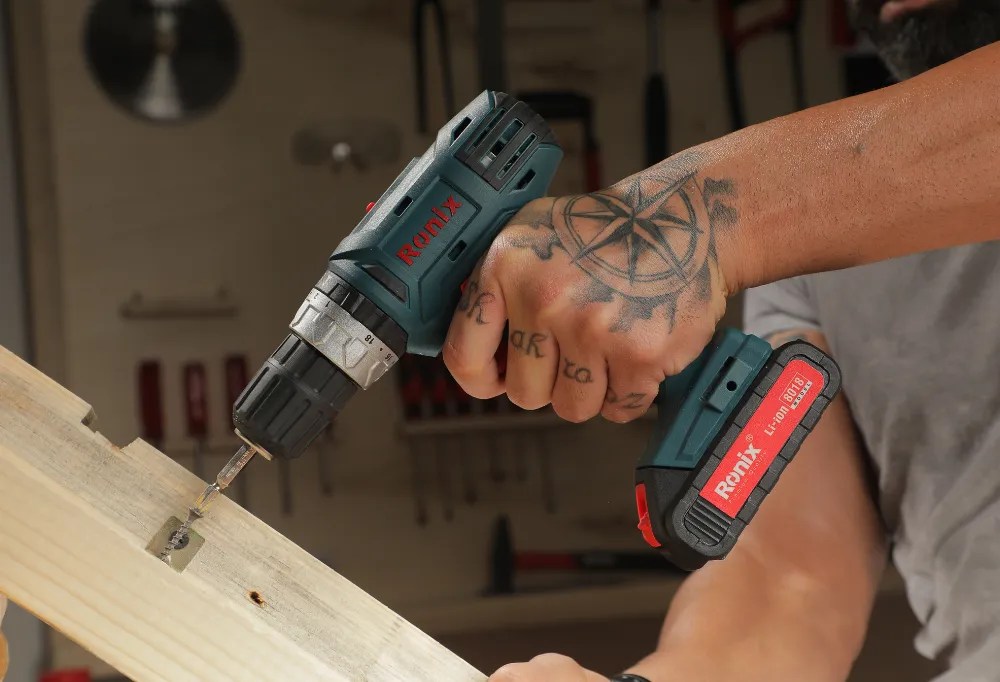 Cordless Screwdriver vs Drill, What’s the Difference? Ronix Mag