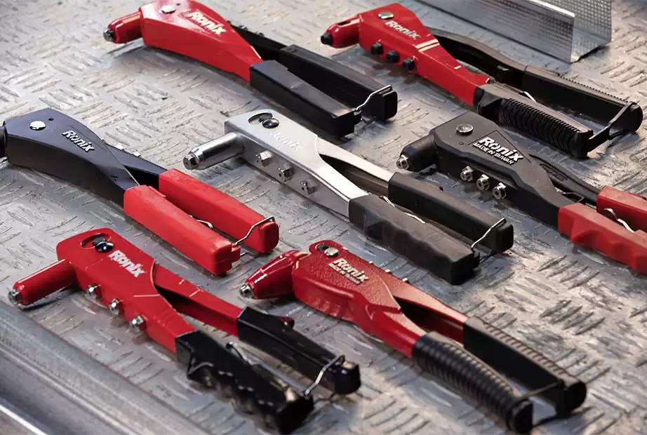 Best Pliers for 6 Different Applications and Their Brands