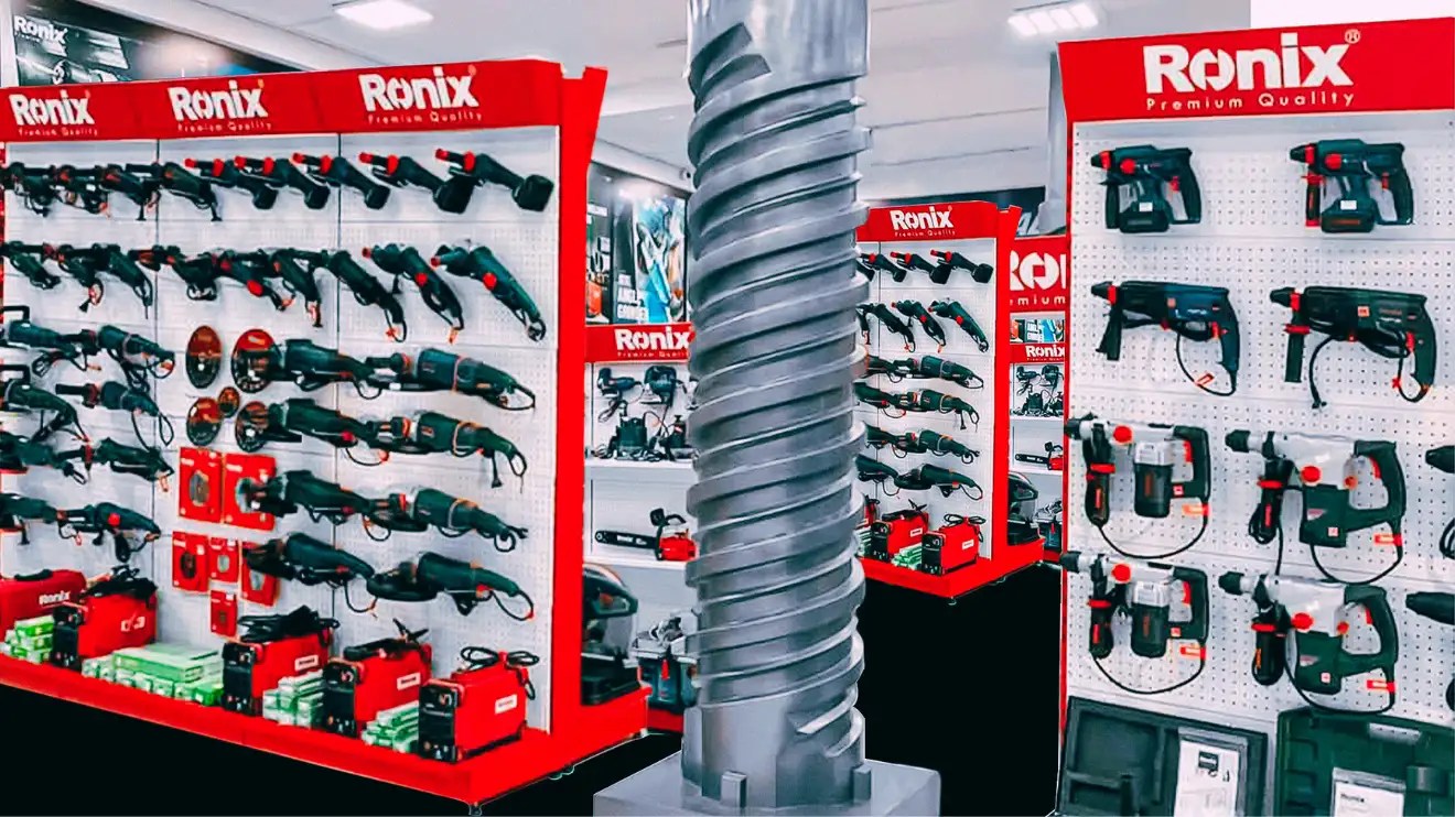 How to Start a Hardware Store Successfully + Complete Guide