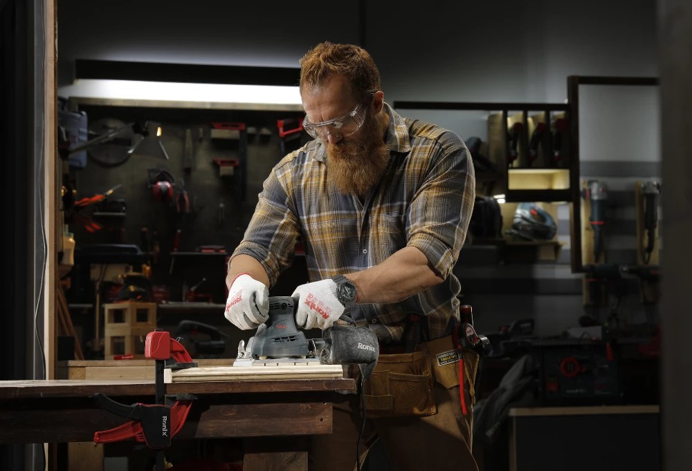 How to Choose the Best Sanders for The Complete Guide