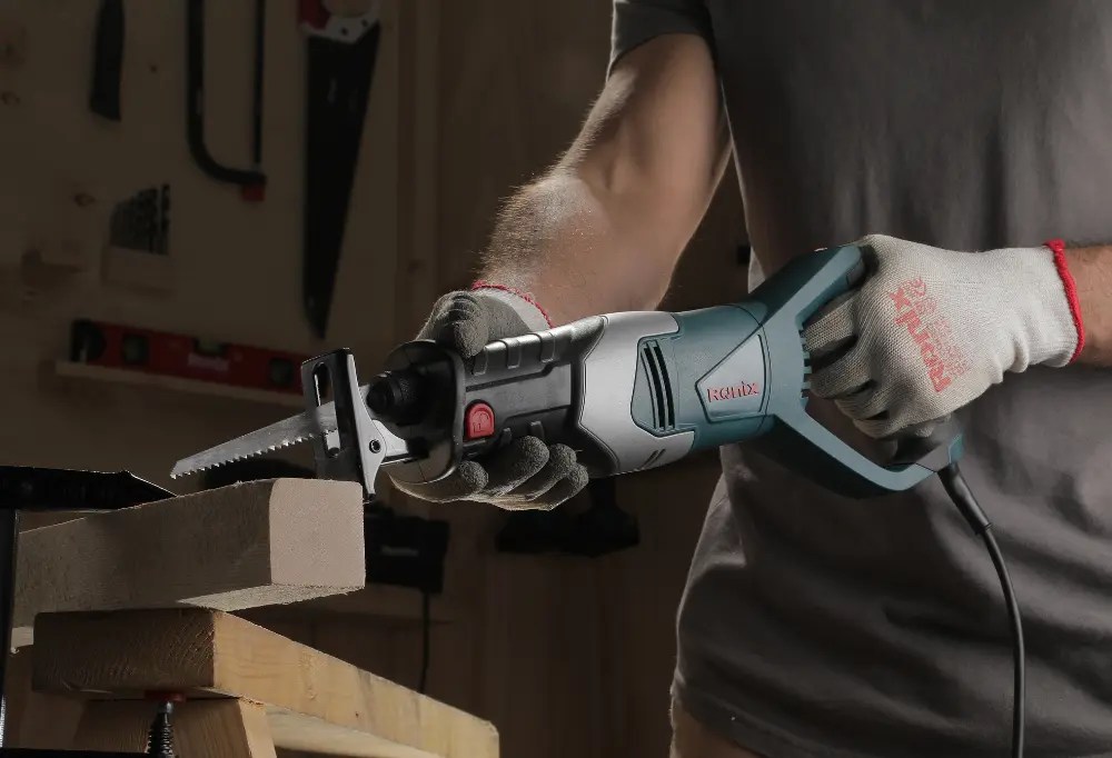 The Ultimate Guide to Reciprocating Saw Blades| Ronix Mag