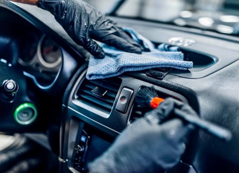 Ron's Auto Detailing